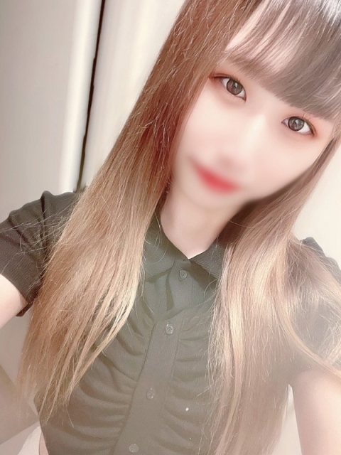 あいな